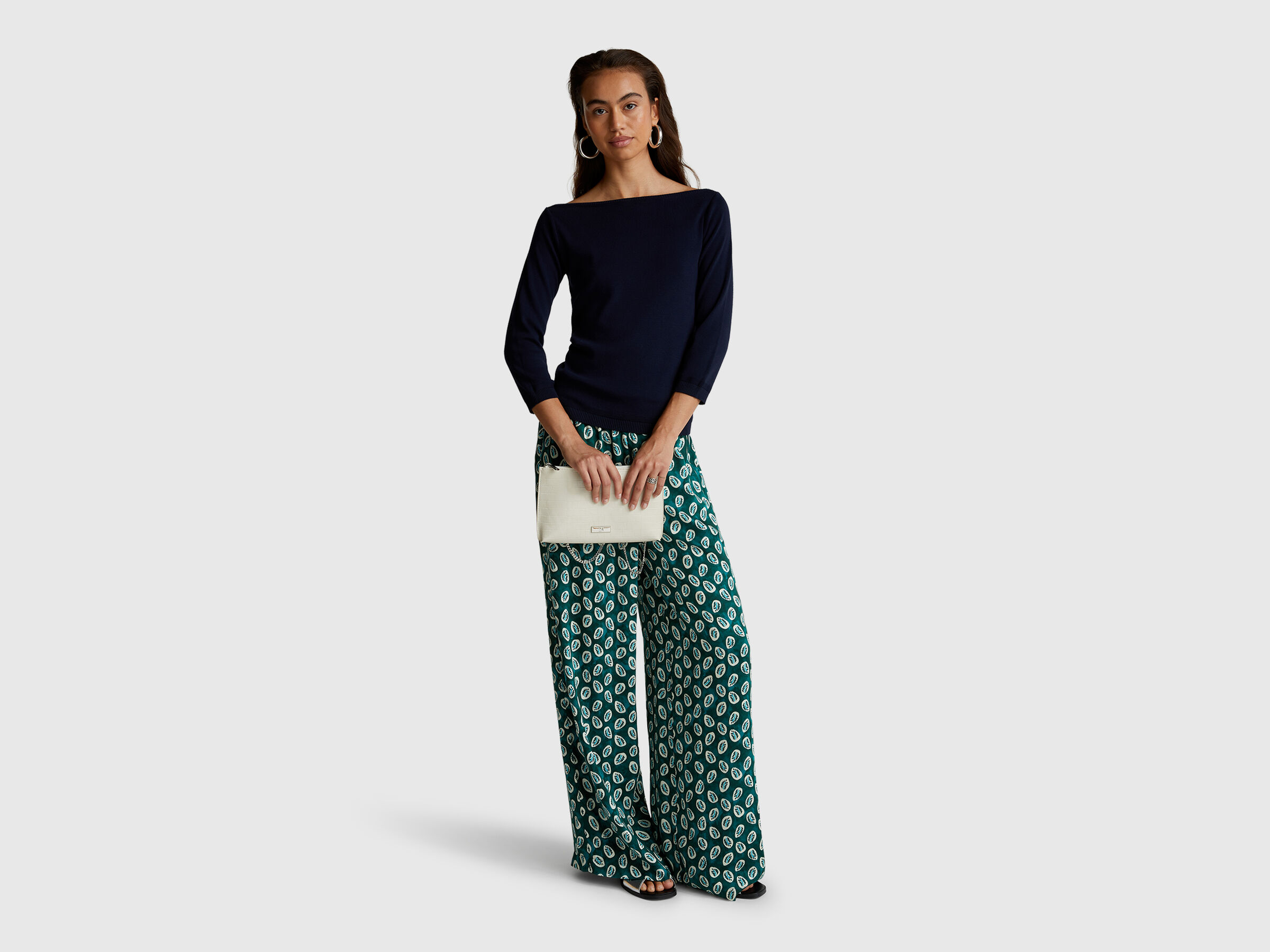 SWEATER H/S Women image number 3